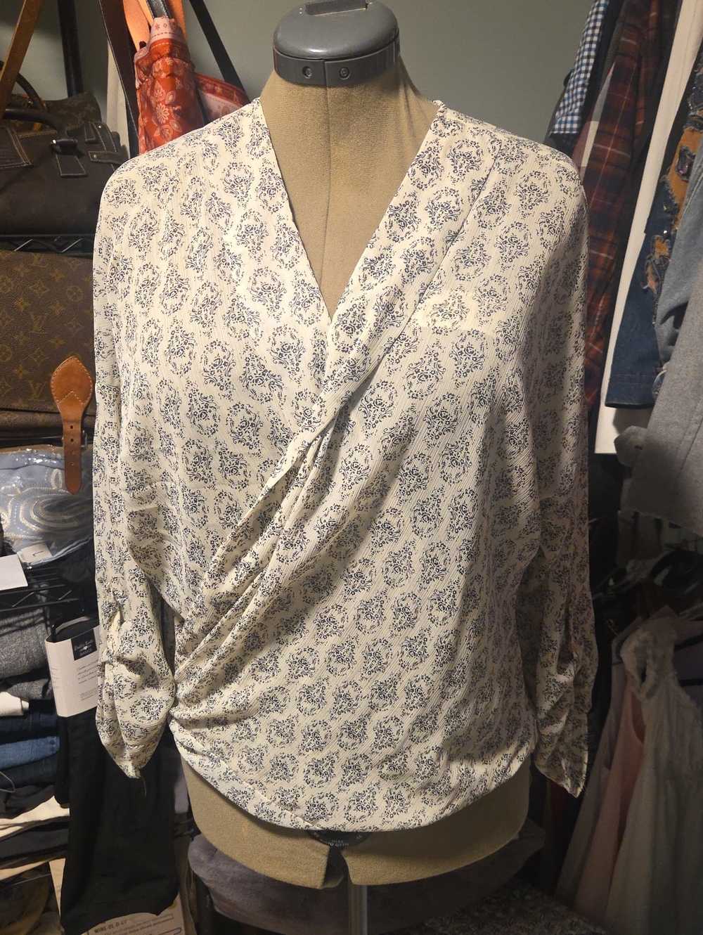 About a girl xlg  womens top